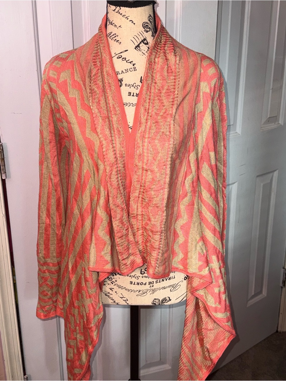 Body Central Coral and Cream Open-Front Draped Cardigan